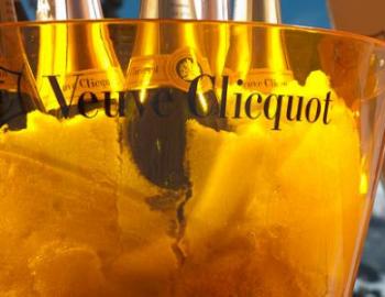 cliquot ajax tavern