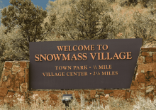welcome to snowmass village sign